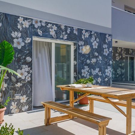 Inaugurazione 2024 - Villa Pratu Apartments A 100 Metri Dal Mare ริชโชเน ภายนอก รูปภาพ